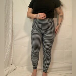 The Upside Houndstooth Leggings